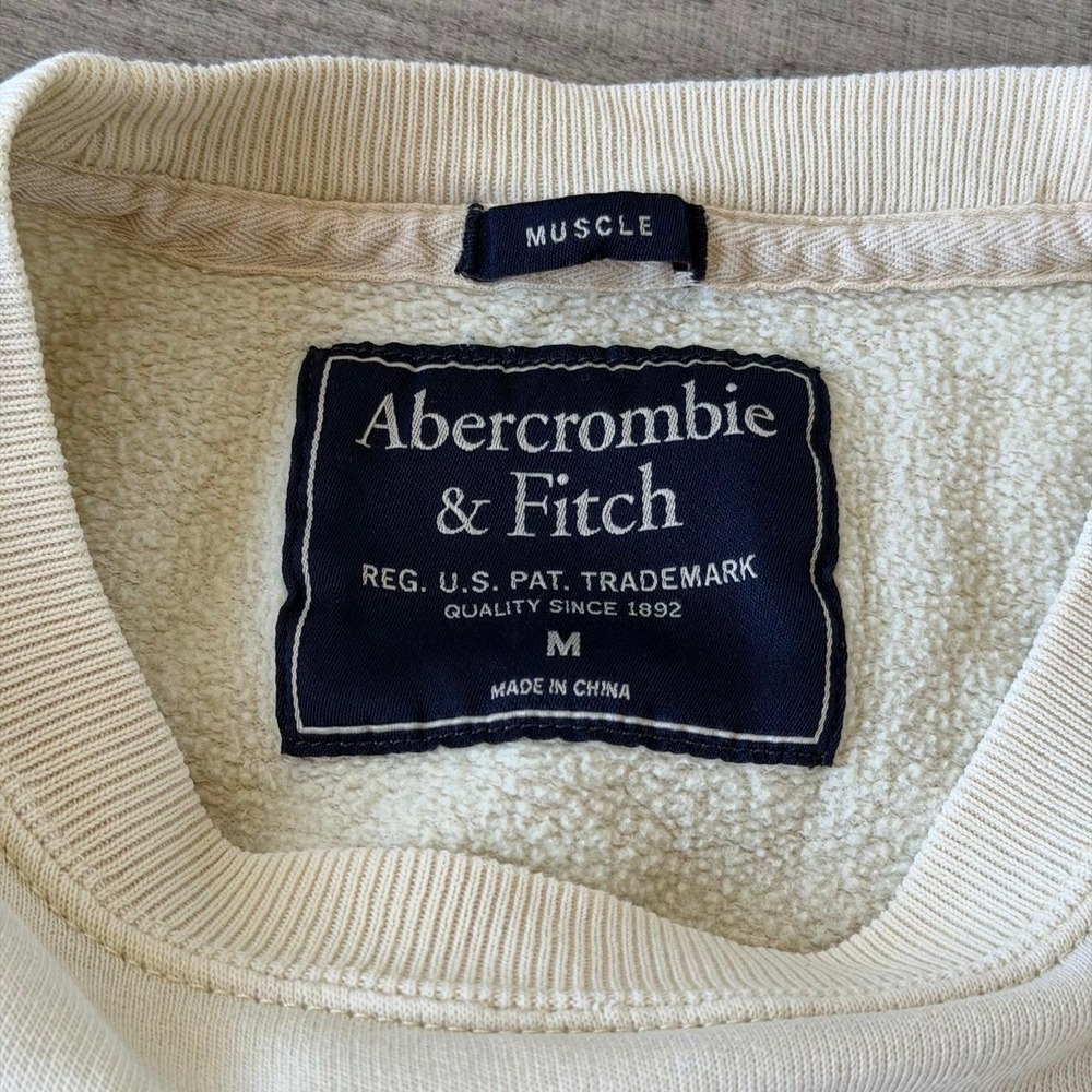 Vintage Abercrombie & Fitch North East 27 Crewneck - Picture 5 of 5